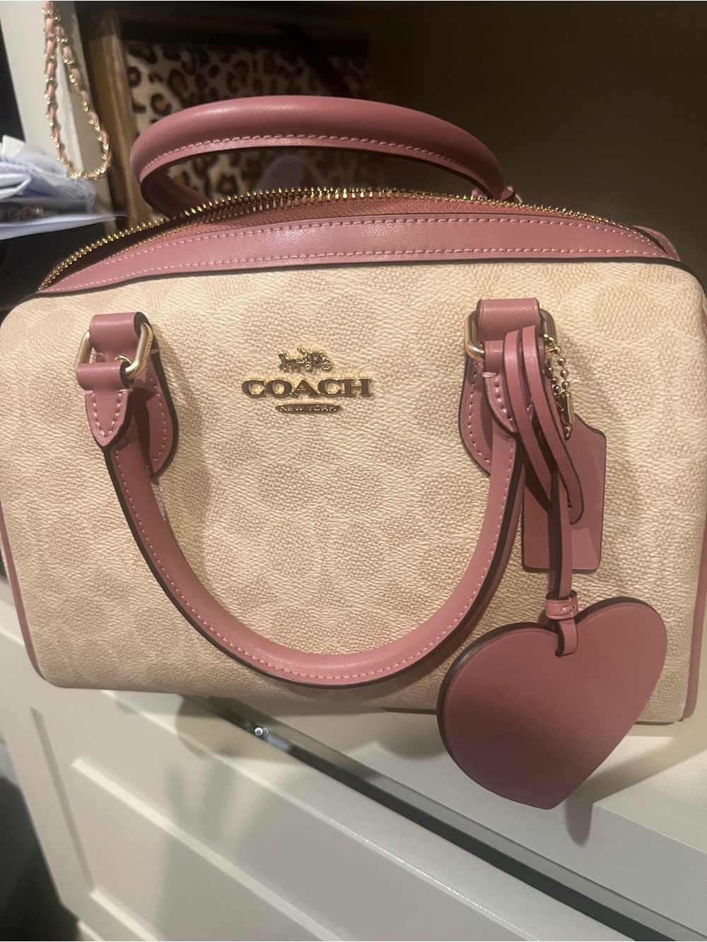 Coach Peony/Sand Rowan